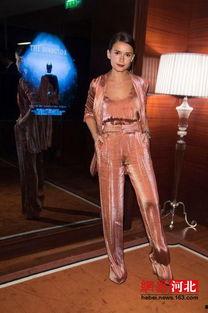 miroslava duma个人资料,时尚界的先锋与俄罗斯时尚界的代表人物