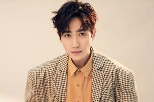 朱一龙高清照片,魅力四溢，演绎不凡风采